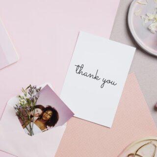 découvrez des gestes romantiques qui sauront transformer votre relation et élever vos moments en amoureux. inspirez-vous d'idées touchantes pour exprimer votre amour et créer des souvenirs inoubliables.
