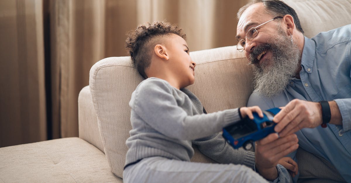 découvrez les signes d'une relation saine et épanouissante. apprenez à identifier les aspects clés d'une communication ouverte, du respect mutuel et de la confiance, qui favorisent un lien durable et harmonieux avec votre partenaire.